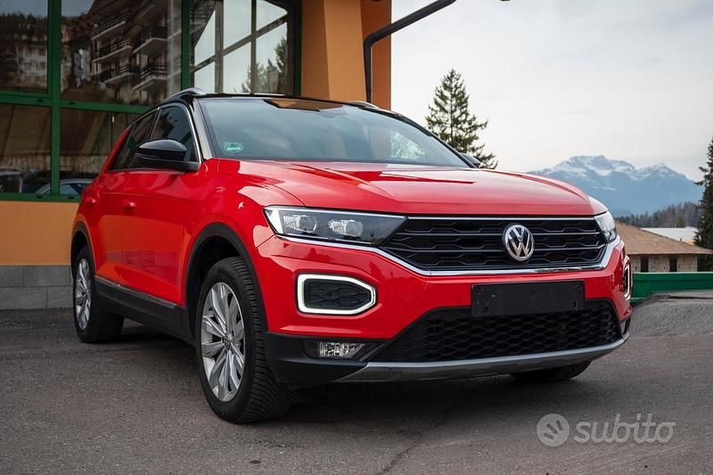 Usata VW T-Roc Sportline 190 CV (139 kW) 2019 Rosso SUV