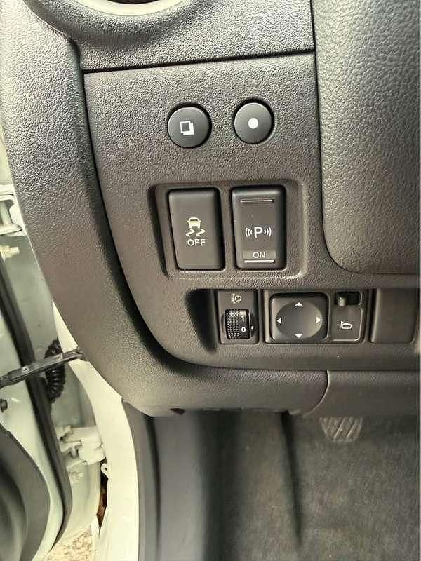 Usata Nissan Micra Visia 80 CV (58 kW) 2012 Utilitaria