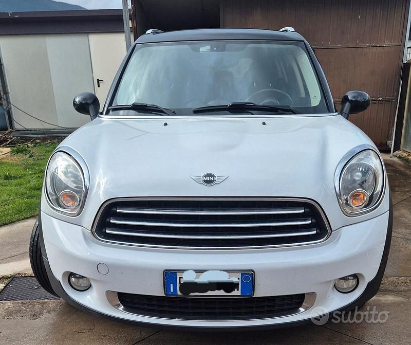 Usata Mini Countryman Business 110 CV (80 kW) 2014 Bianco SUV