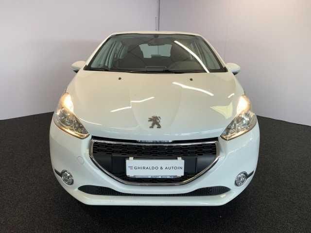Usata Peugeot 208 Active 82 CV (60 kW) 2012 Bianco Utilitaria