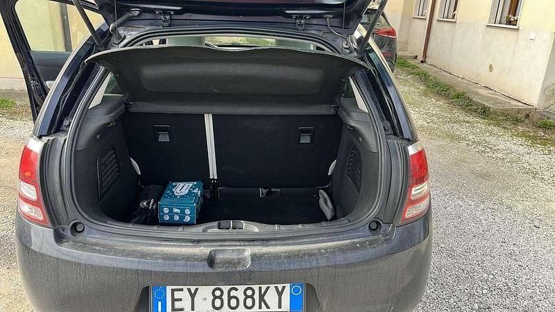 Usata Citroën C3 SELECTION 75 CV (55 kW) 2015 Blu/azzurro Berlina