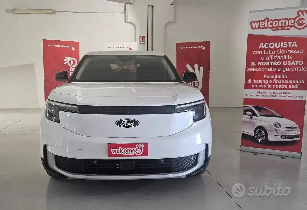 Usata Ford Explorer Extended Range 88 kW (121 CV) 2025 Bianco SUV