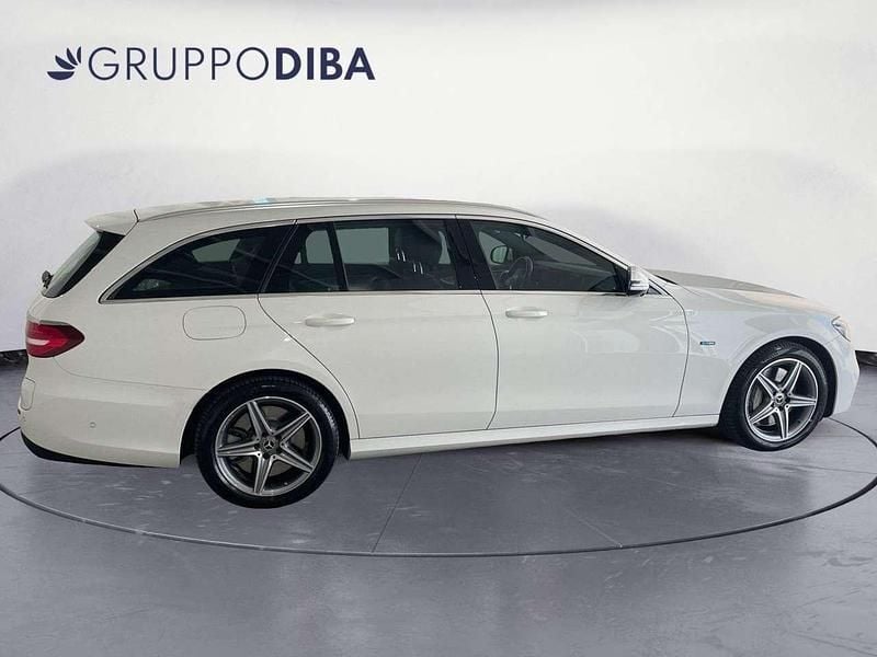 Usata Mercedes E300 Premium 194 CV (142 kW) 2020 Bianco Station wagon