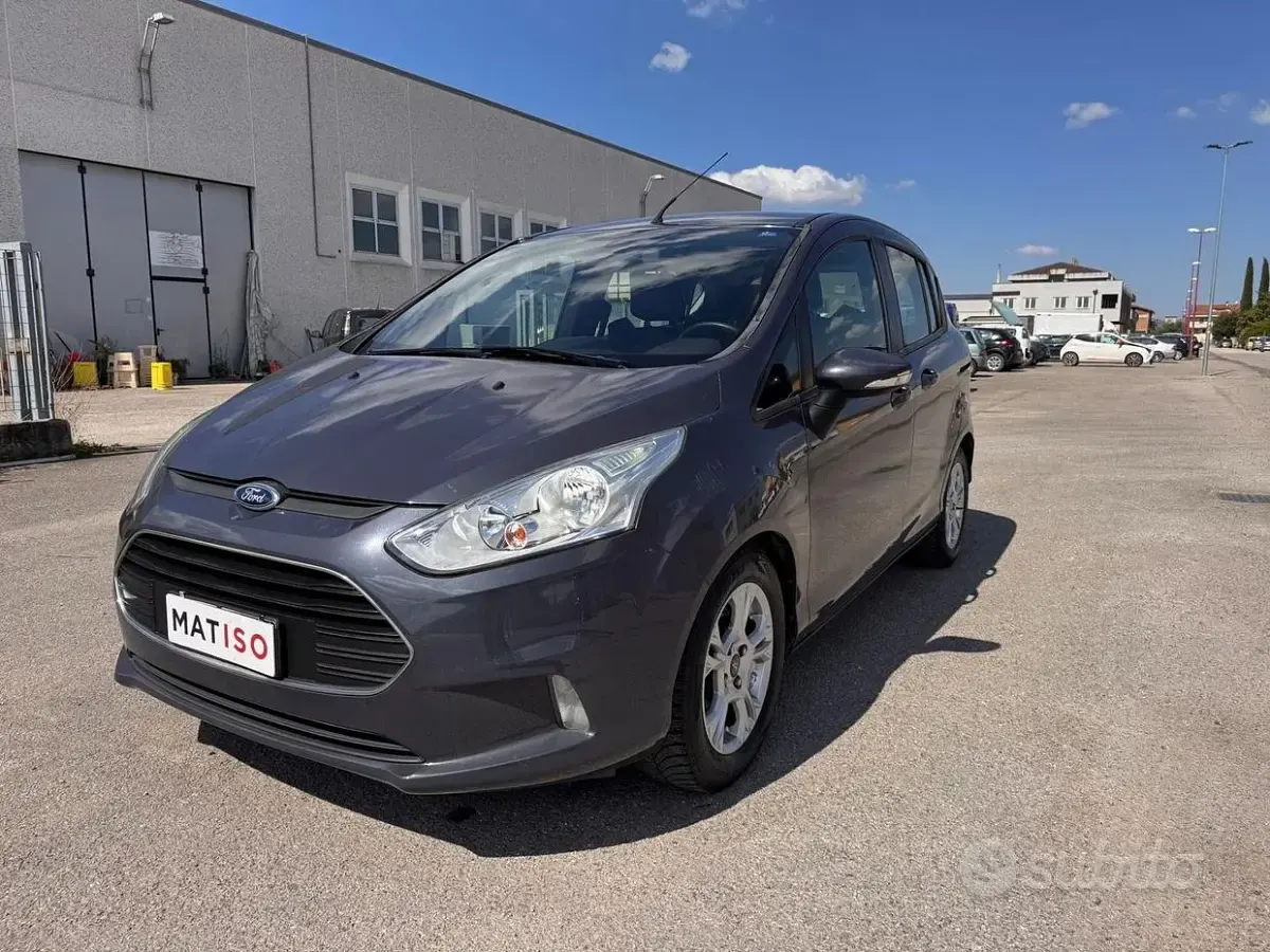 Usata Ford B-MAX 95 CV (69 kW) 2013 Grigio Monovolume