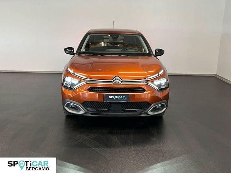 Usata Citroën e-C4 Shine 100 kW (136 CV) 2021 Bianco pastello Utilitaria