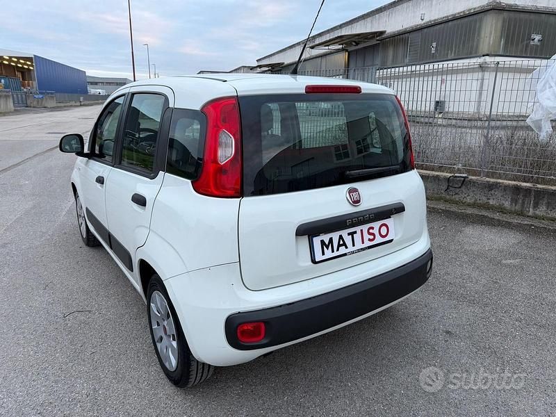 Usata Fiat Panda Lounge 102 CV (75 kW) 2013 Bianco Berlina