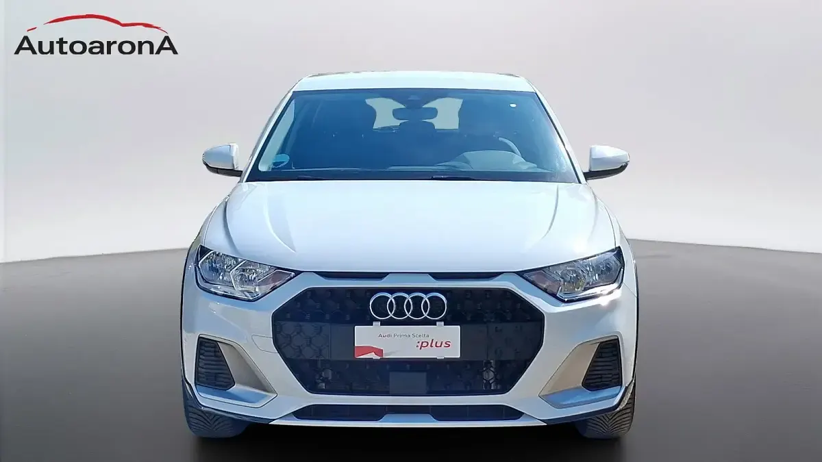 Usata Audi A1 Business 116 CV (85 kW) 2025 9p bianco magnolia SUV