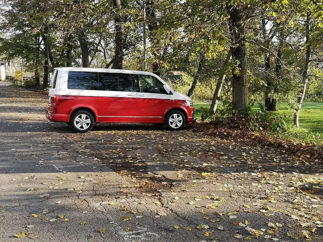 Usata VW Caravelle 150 CV (110 kW) 2016 Bianco Furgone