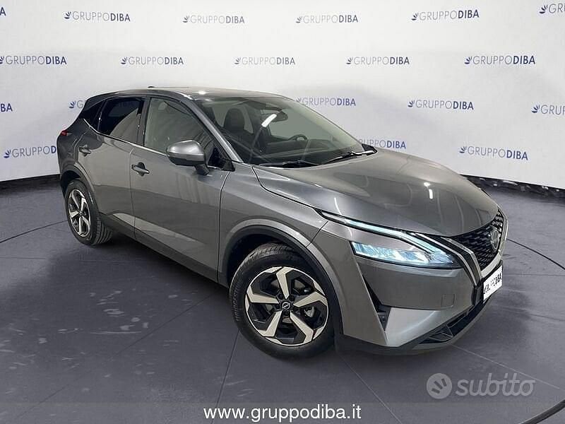 Usata Nissan Qashqai N-Connecta 140 CV (102 kW) 2023 Grigio SUV