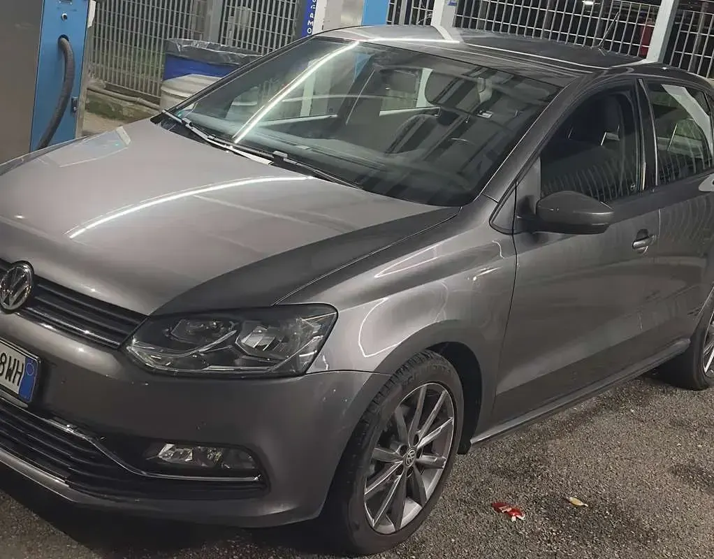 Usata VW Polo Highline 90 CV (66 kW) 2017 Grigio Berlina