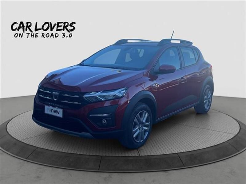 Rosso Usata 2022 Dacia Sandero Comfort Due volumi | 13.490 € (Buon prezzo) - Immagine 1/4