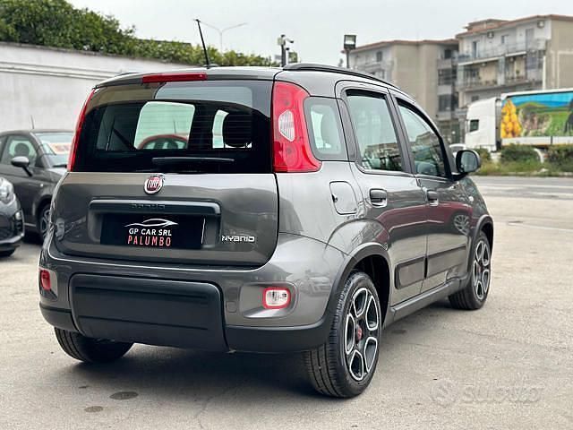 Usata Fiat Panda City Life 70 CV (51 kW) 2022 Grigio Utilitaria
