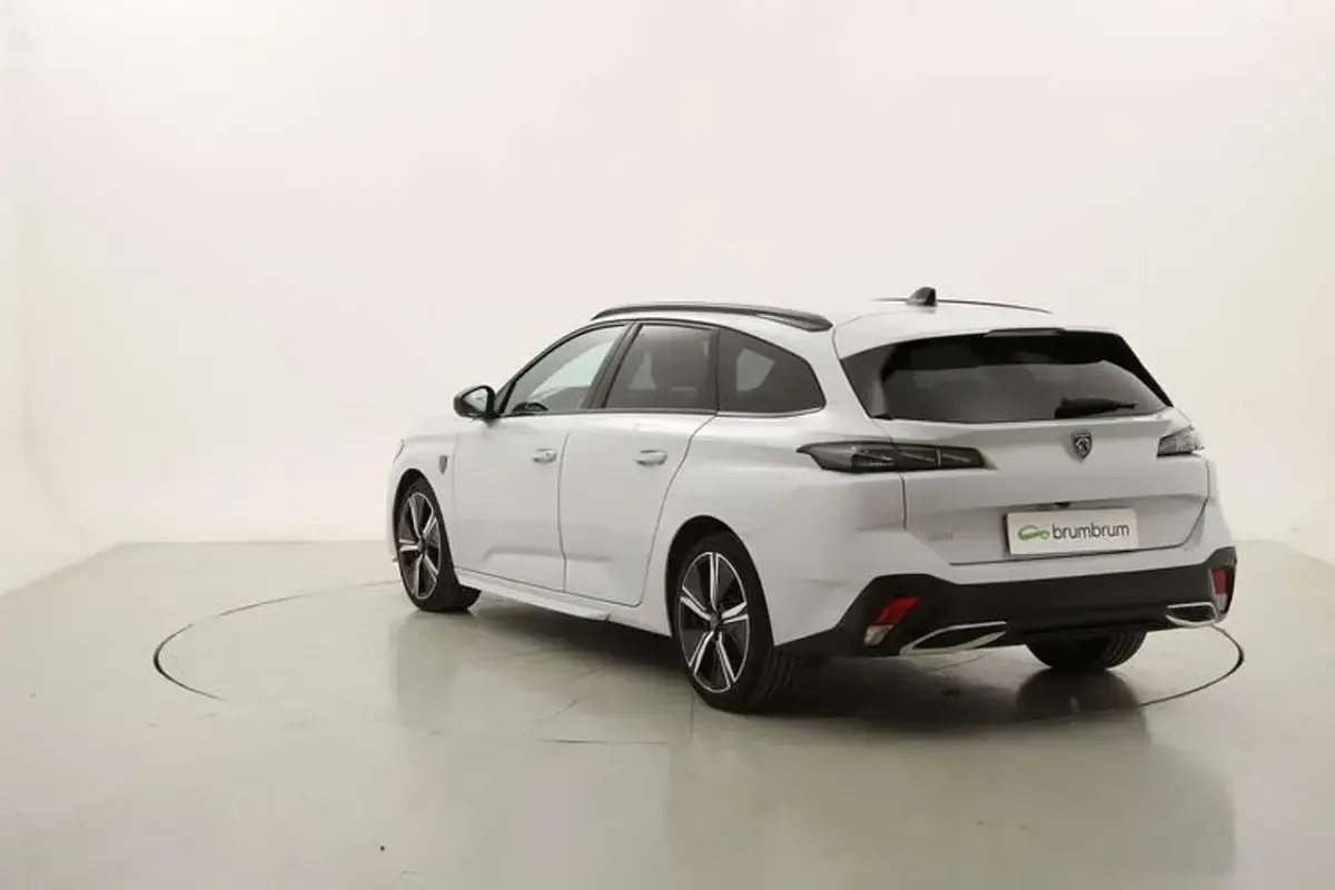 Usata Peugeot 308 SW GT 131 CV (96 kW) 2025 Bianco Station wagon