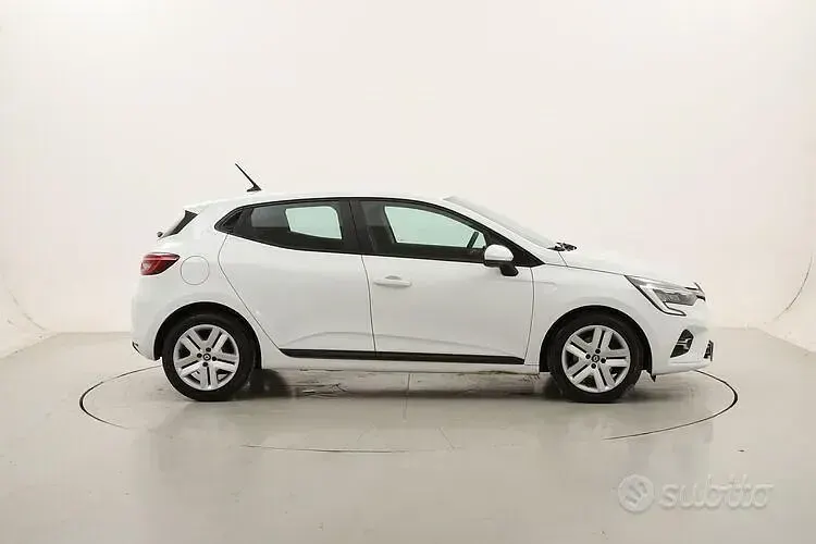 Usata Renault Clio V Business 101 CV (74 kW) 2022 Bianco Berlina