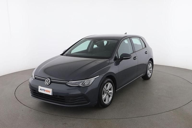 Usata VW Golf VIII Life 110 CV (80 kW) 2021 Grigio