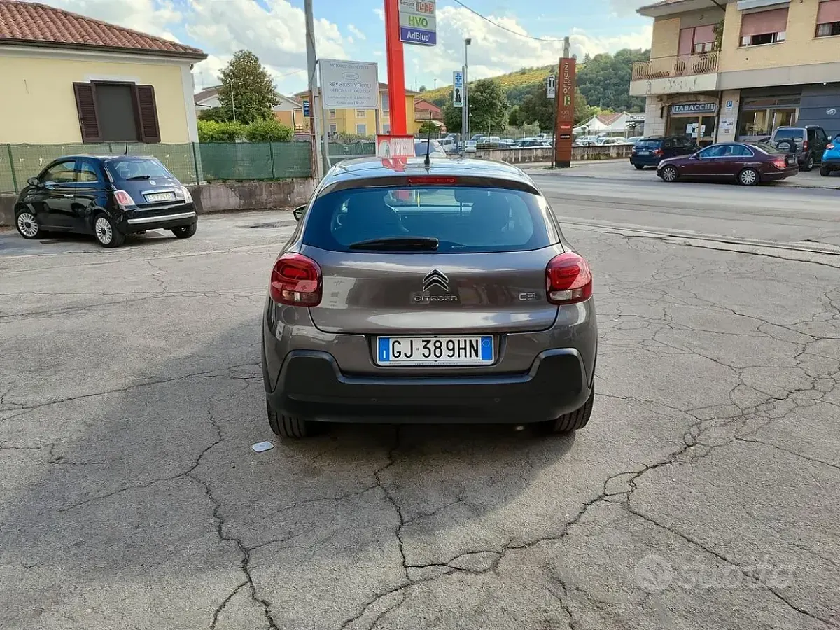 Usata Citroën C3 83 CV (61 kW) 2022 Grigio Utilitaria