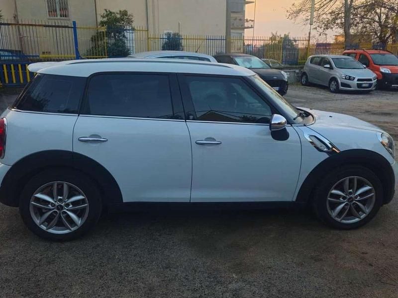 Usata Mini Cooper D Countryman 111 CV (81 kW) 2011 Bianco SUV
