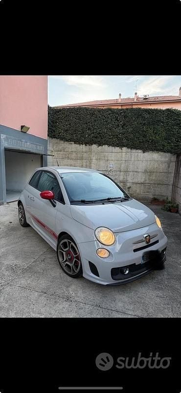 Usata Abarth 500 135 CV (99 kW) 2010 Grigio Utilitaria