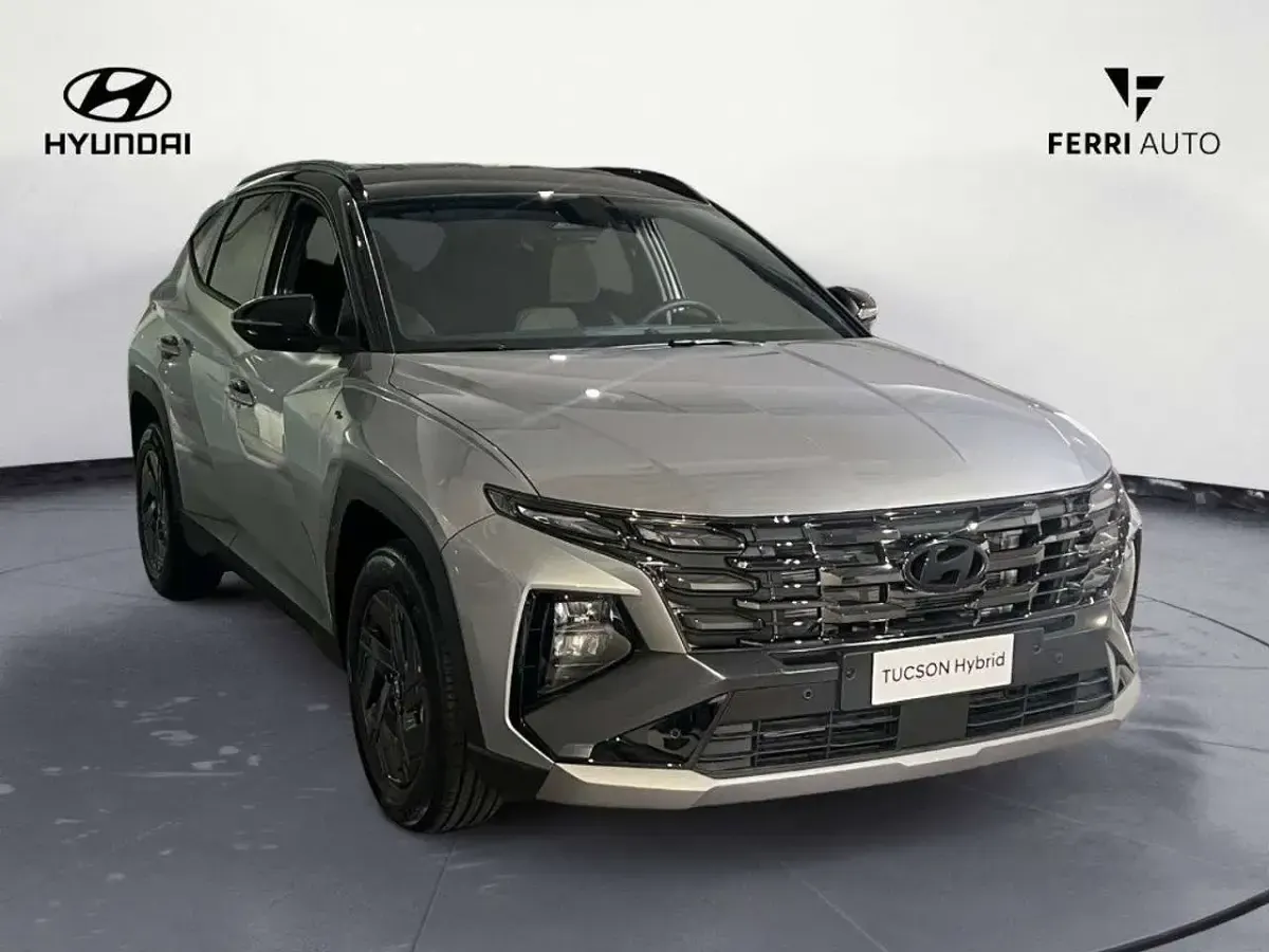 Nuova Hyundai Tucson 150 CV (110 kW) 2025 Argento SUV
