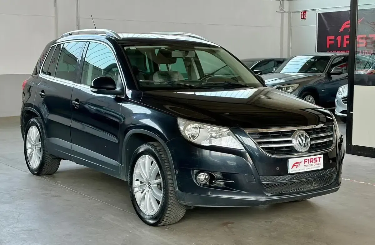 Usata VW Tiguan Sportline 170 CV (125 kW) 2010 Nero SUV