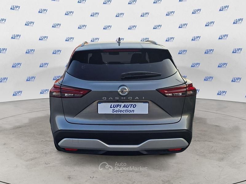 Usata Nissan Qashqai N-Connecta 140 CV (102 kW) 2021 Grigio SUV