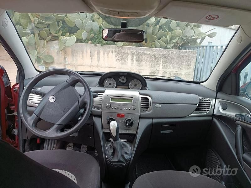 Usata Lancia Ypsilon 2007 Rosso Utilitaria