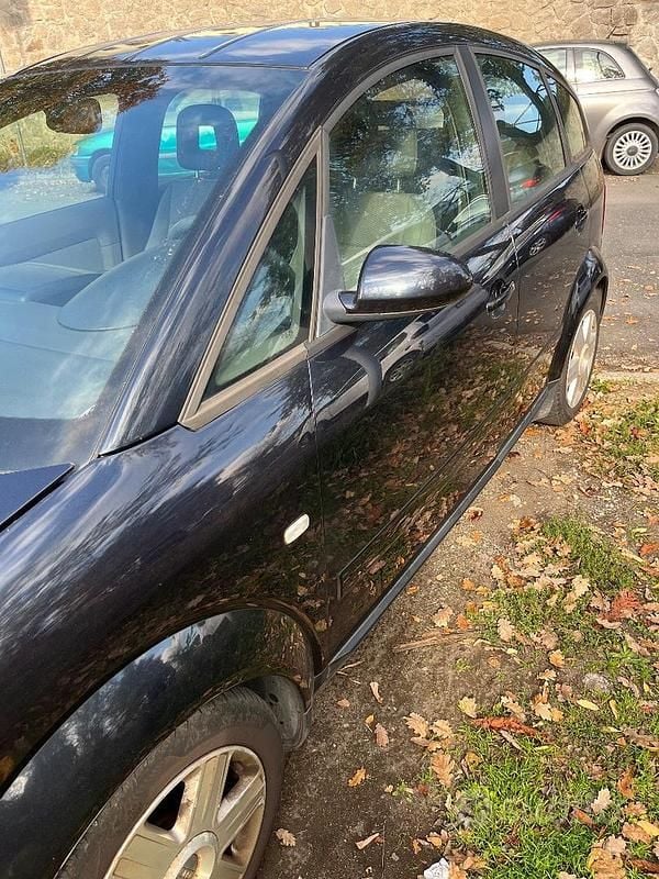 Usata Audi A2 75 CV (55 kW) 2001 Blu Utilitaria