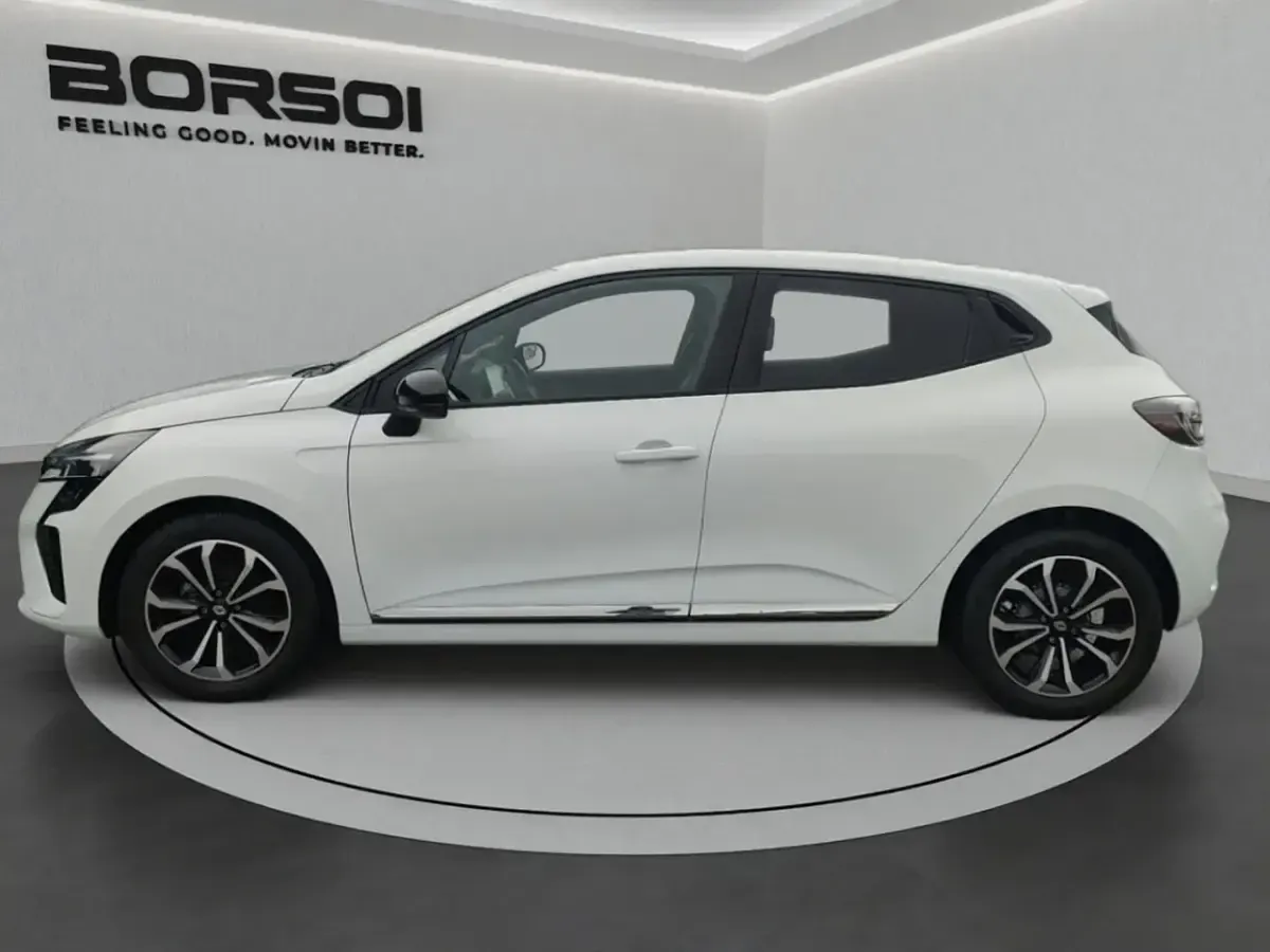 Usata Renault Clio V Techno 91 CV (66 kW) 2025 Bianco ghiaccio Berlina