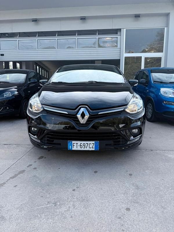 Usata Renault Clio IV Business 89 CV (65 kW) 2018 Nero Berlina