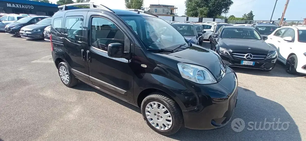 Usata Fiat Qubo Trekking 70 CV (51 kW) 2013 Grigio Monovolume