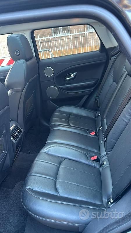 Usata Land Rover Range Rover evoque 180 CV (132 kW) 2016 Nero SUV