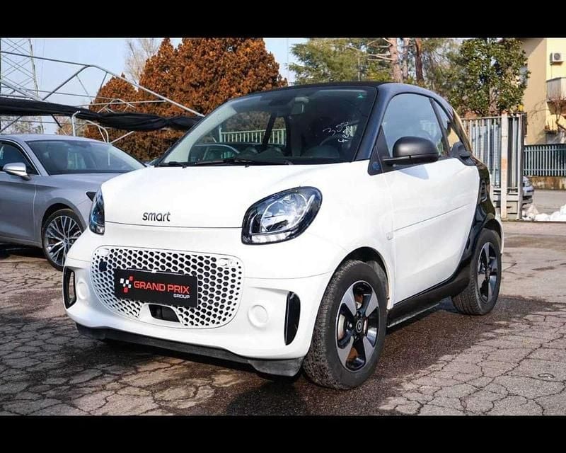 Usata Smart ForTwo Coupé Passion 41 kW (56 CV) 2021 Bianco Utilitaria