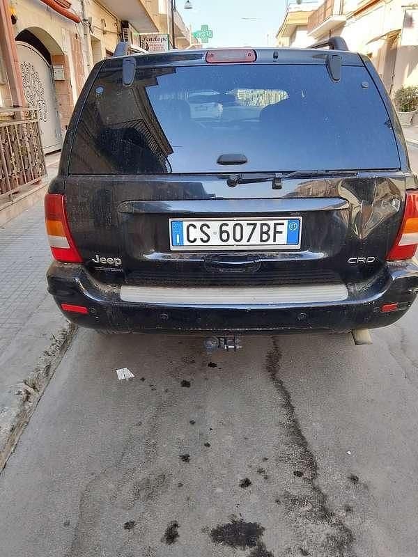 Usata Jeep Cherokee Overland 116 CV (85 kW) 2005 SUV