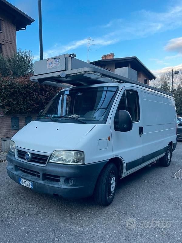 Occasion Fiat Ducato 84 ch (61 kW) 2002 Blanc Van