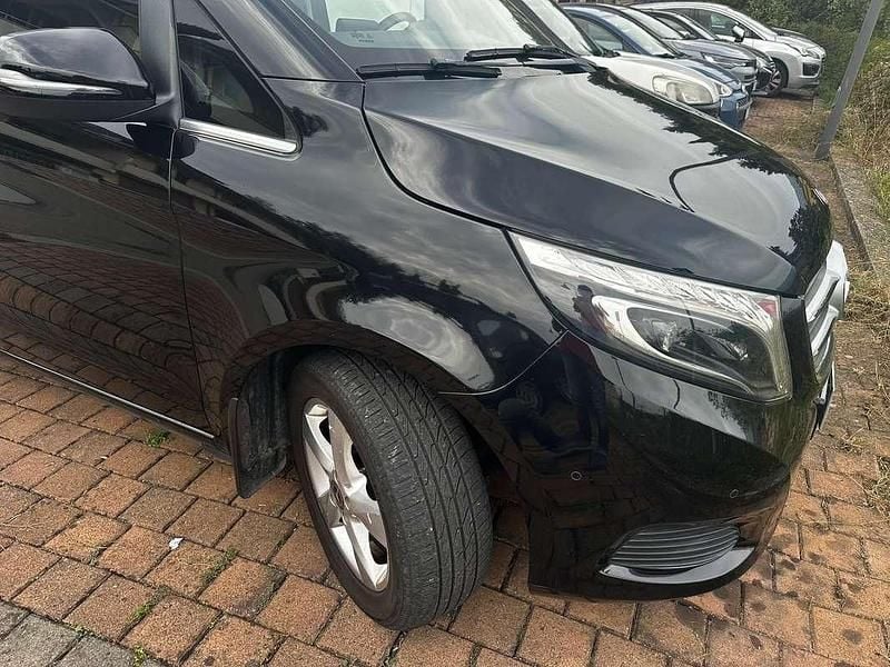 Usata Mercedes V220 Executive 163 CV (119 kW) 2018 Nero Monovolume