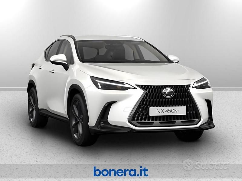 Usata Lexus NX450h+ 309 CV (227 kW) 2024 Bianco perla SUV