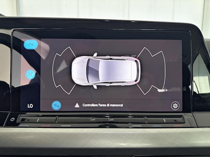 Usata VW Golf VIII Life 116 CV (85 kW) 2022 Nero Berlina