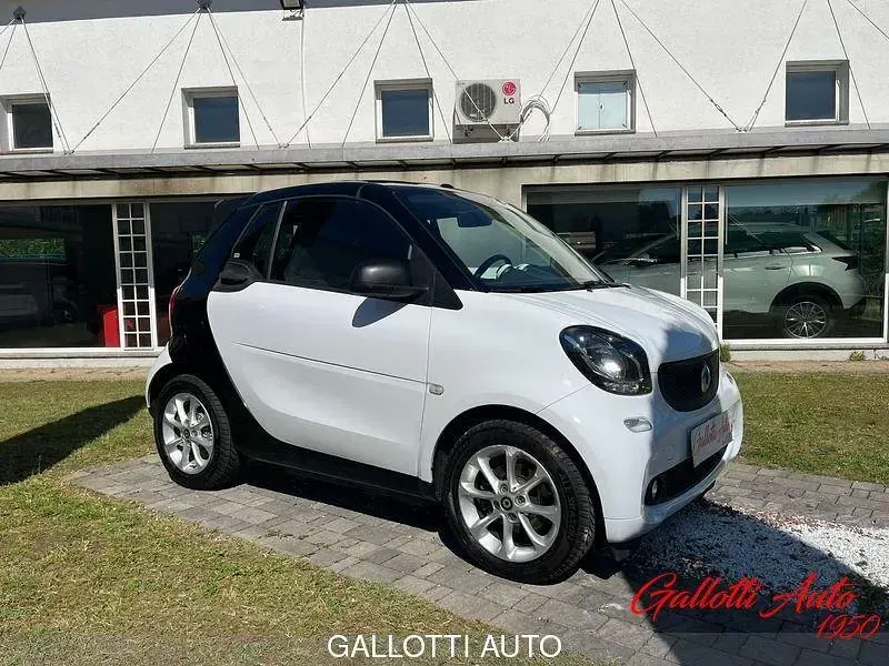 Usata Smart ForTwo Cabrio 70 CV (51 kW) 2017 Cabrio