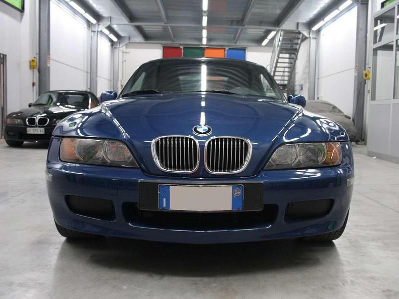 Usata BMW Z3 Comfort Edition 118 CV (86 kW) 2002 Blu/azzurro Cabrio