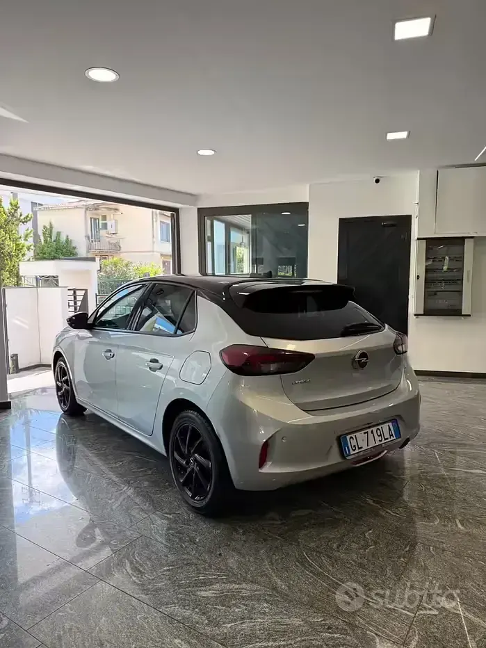 Usata Opel Corsa Edition 75 CV (55 kW) 2022 Grigio Utilitaria