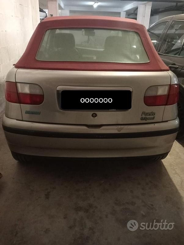 Usado Fiat Punto Cabriolet 86 HP (63 kW) 1999 Cinzento Cabrios