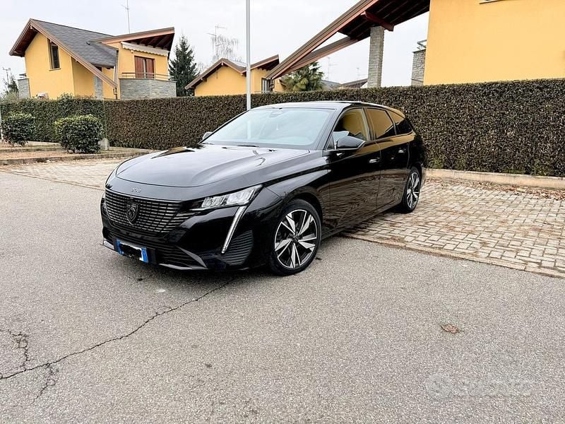 Nero Usata 2022 Peugeot 308 SW Allure Station wagon | 16.700 € (Buon prezzo) - Immagine 1/4