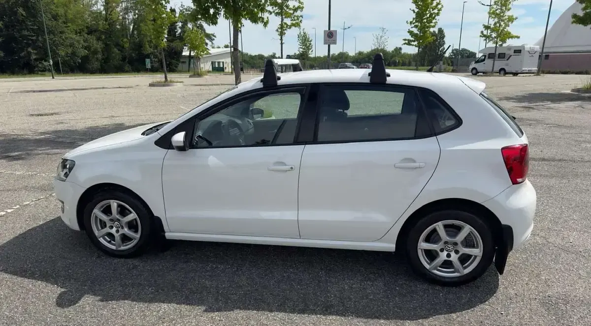 Usata VW Polo Sound 75 CV (55 kW) 2013 Bianco Utilitaria