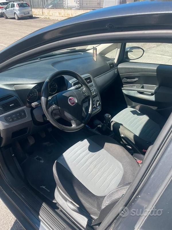 Usata Fiat Grande Punto 2009 Nero Utilitaria