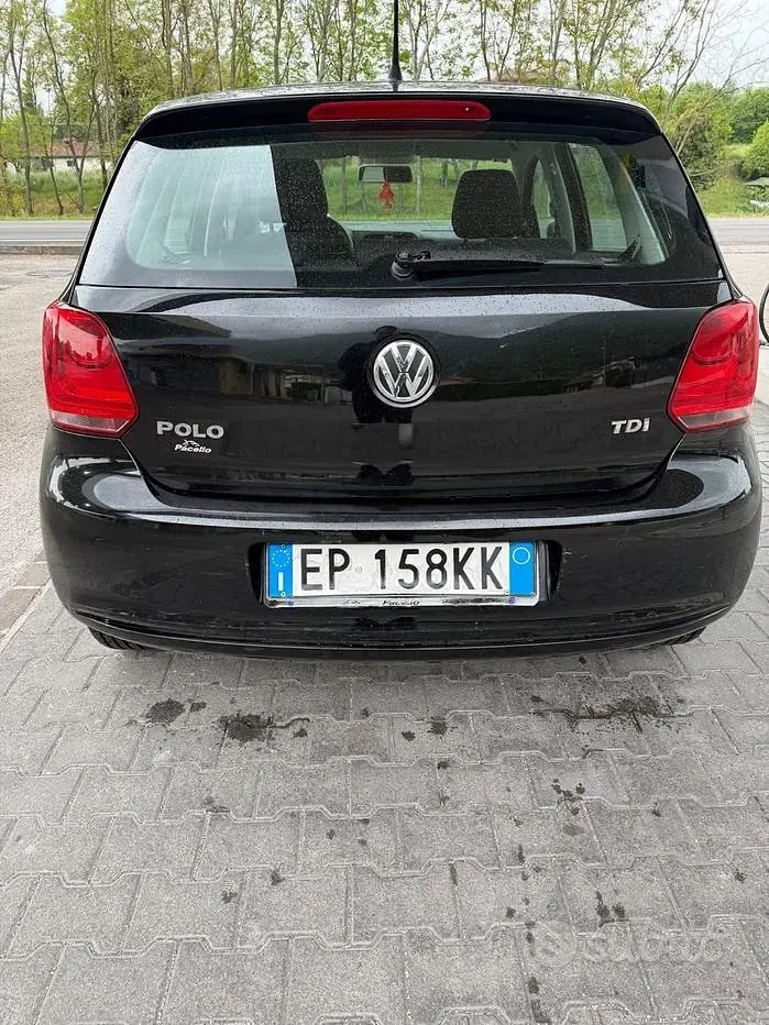 Używany VW Polo Trendline 75 KM (55 kW) 2012 Czarny Hatchback