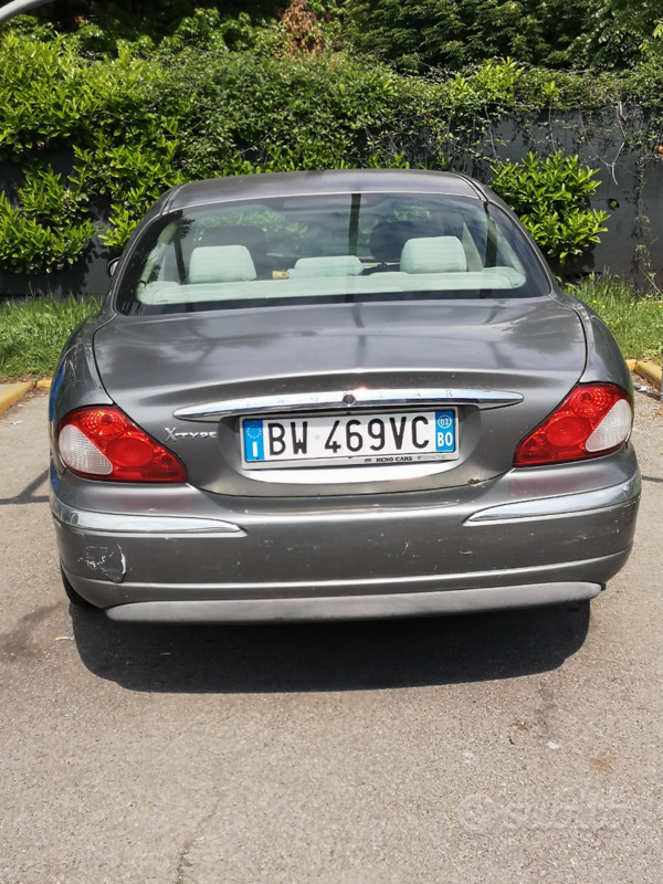 Usato 2002 Jaguar X-type LPG_Hybrid (1.500 €)
