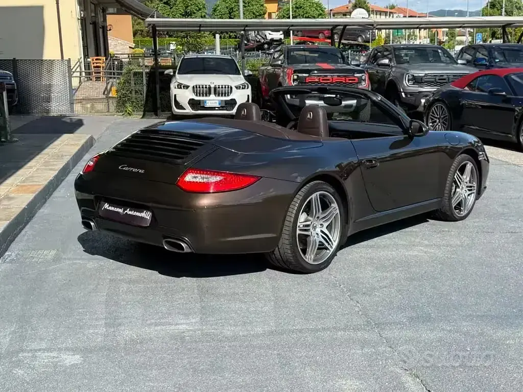 Usata Porsche 911 Carrera Cabriolet 345 CV (253 kW) 2008 Marrone Cabrio
