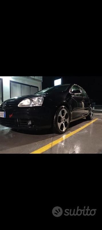 Nero Usata 2005 VW Golf IV Sportline Tre volumi | 4200 € - Immagine 1/1