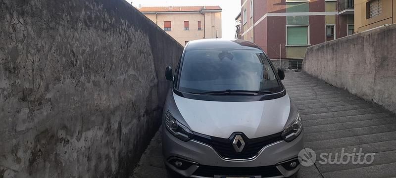 Usata Renault Scénic IV 120 CV (88 kW) 2019 Monovolume