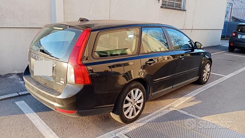 Usata Volvo V50 2010 Nero Station wagon
